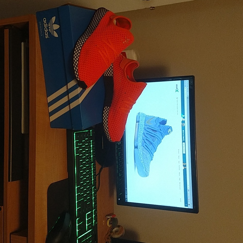 Adidas deerupts Turbo's